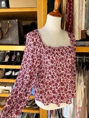 VINYARD VINES “Ivy League” Floral Smocked Top-EUC